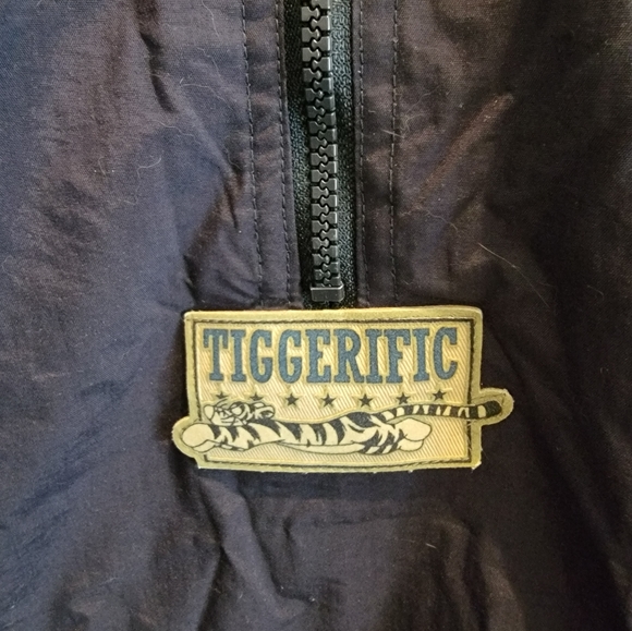 Vintage The Disney Store Tiggerific Pullover Windbreaker - Picture 5 of 7